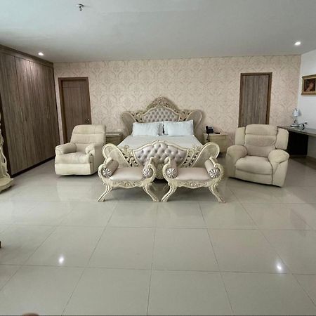 Hotel Oxford Barranquilla Екстериор снимка