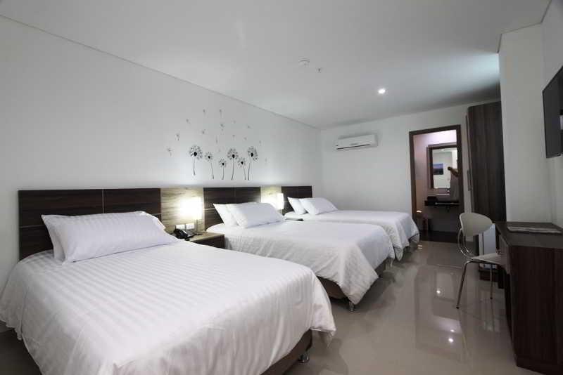 Hotel Oxford Barranquilla Екстериор снимка