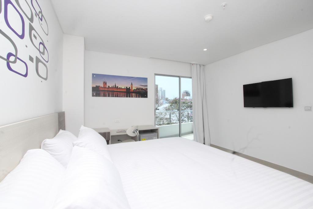 Hotel Oxford Barranquilla Екстериор снимка