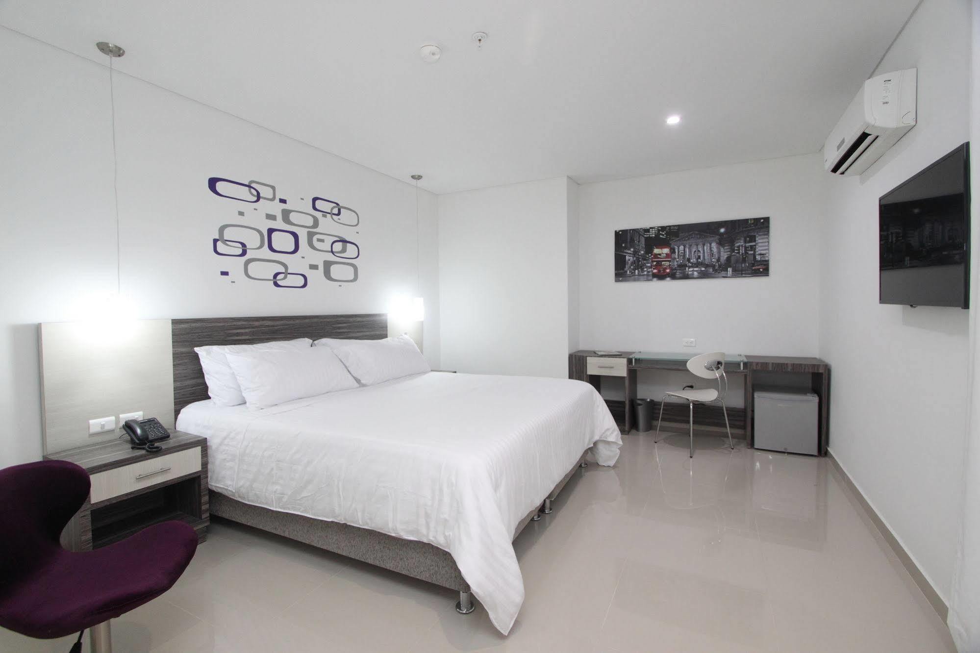 Hotel Oxford Barranquilla Екстериор снимка