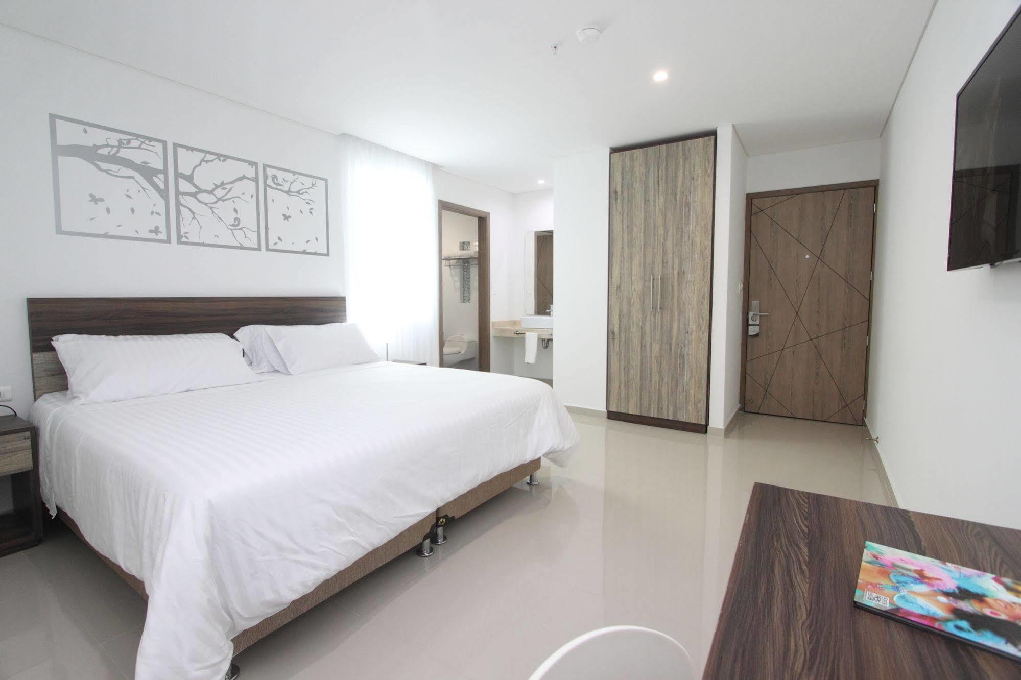 Hotel Oxford Barranquilla Екстериор снимка