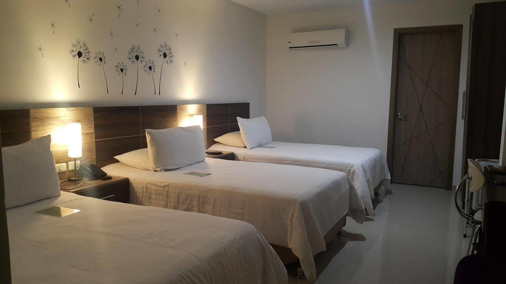 Hotel Oxford Barranquilla Екстериор снимка