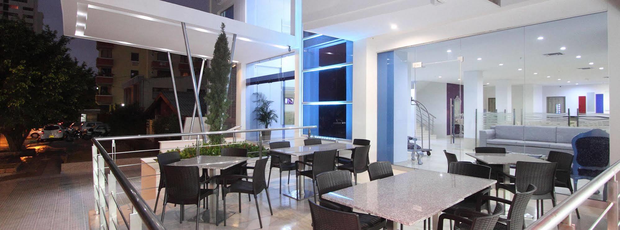 Hotel Oxford Barranquilla Екстериор снимка